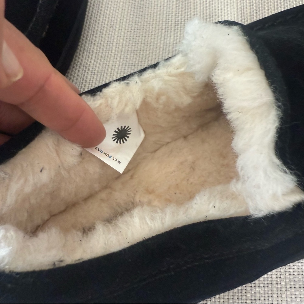 UGG MENS ASCOT suede SLIPPERS - Picture 9 of 10
